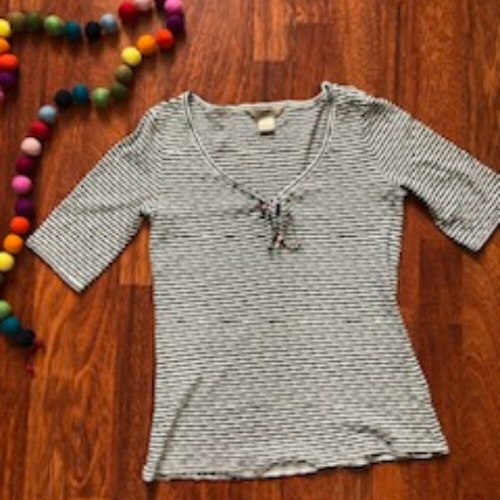 Lucky Brand Striped Black and White with Red-Tipped Front Tie Top size Small S